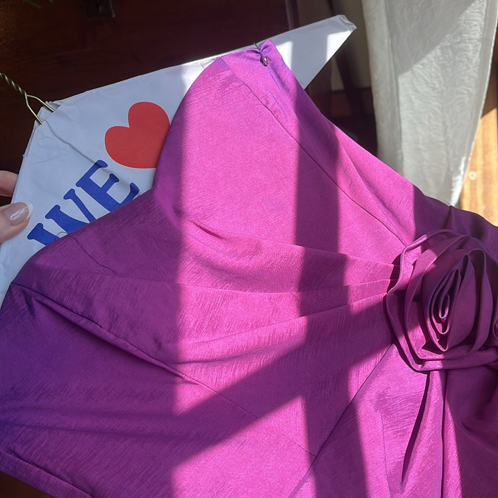 Vintage Ruched Dress - Picture 3 of 3